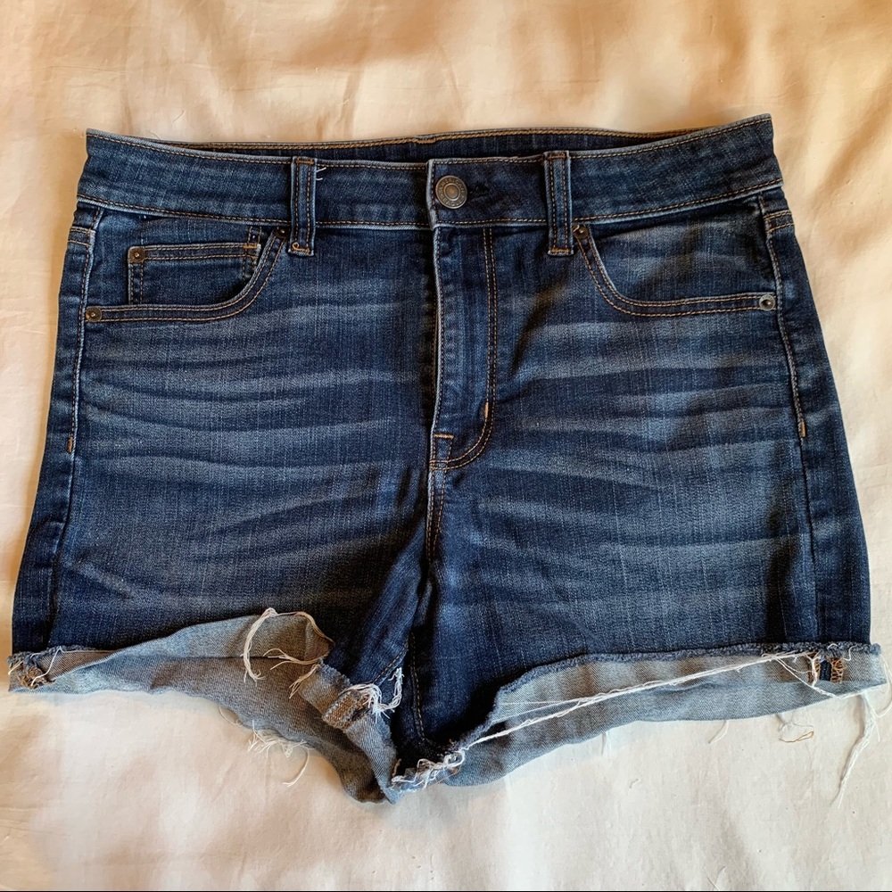American Eagle Super High-waisted Jean Shorts